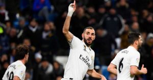 Lee más sobre el artículo Benzema tira del carro del Madrid en su intento de remontada liguera