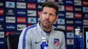 Lee más sobre el artículo Simeone confirma la presencia de Godín y no se ve «favorito