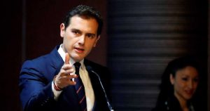 Lee más sobre el artículo Albert Rivera propone que las familias monoparentales y las de dos hijos sean consideradas familias numerosas
