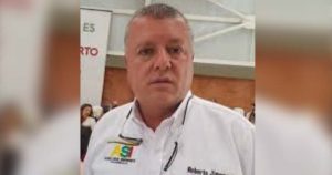Lee más sobre el artículo ROBERTO JIMÉNEZ NARANJO: ¿ESTÁN OFRECIENDO DÁDIVAS PARA ELEGIR PERSONERO EN DOSQUEBRADAS?