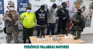 Lee más sobre el artículo Privados de la libertad dos hombres que al parecer portaban un fusil y un revólver
