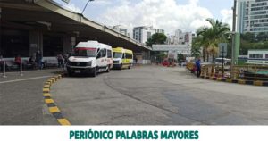 Lee más sobre el artículo MÁS DE 10.000 VEHÍCULOS Y DE 100.000 USUARIOS SE MOVILIZARON POR LA TERMINAL DE TRANSPORTES DE PEREIRA EN SEMANA SANTA