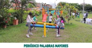 Lee más sobre el artículo La CARDER entrega 20 parques infantiles construidos con residuos sólidos reciclados