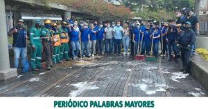 Lee más sobre el artículo PARQUES Y SITIOS EMBLEMÁTICOS DE PEREIRA SIGUEN SIENDO INTERVENIDOS EN JORNADAS DE LIMPIEZA