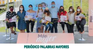 Lee más sobre el artículo MUJERES PEREIRANAS FUERON RECONOCIDAS POR SUS APORTES Y TRABAJO EN BENEFICIO DE LA CIUDAD
