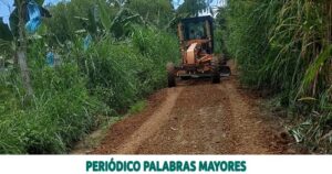 Lee más sobre el artículo VÍAS RURALES SON ATENDIDAS PARA QUE LA PRODUCCIÓN AGRÍCOLA NO SE DETENGA Y GARANTIZAR LA MOVILIDAD DE LOS CAMPESINOS