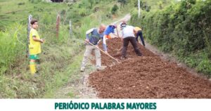 Lee más sobre el artículo Alcaldía de Dosquebradas lidera mantenimientos viales en vereda Filo Bonito