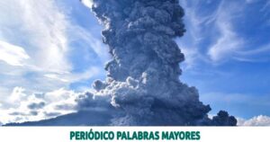 Lee más sobre el artículo El volcán Monte Semeru de Indonesia entra en erupción
