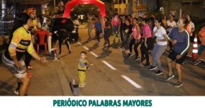 Lee más sobre el artículo LA AVENIDA LA INDEPENDENCIA INAUGURÓ LAS VÍAS ACTIVAS NOCTURNAS DEL 2022