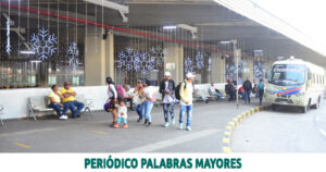 Lee más sobre el artículo EN NAVIDAD SE REGISTRÓ GRAN MOVIMIENTO DE PASAJEROS EN EL TERMINAL DE TRANSPORTES
