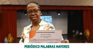 Lee más sobre el artículo Directivos docentes y maestros fueron exaltados por la Alcaldía de Pereira en una emotiva gala de reconocimientos