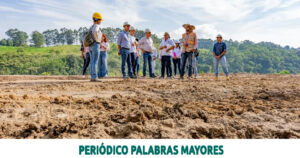 Lee más sobre el artículo La segunda calzada de la vía La Romelia – El Pollo comenzó a dar sus primeros pasos