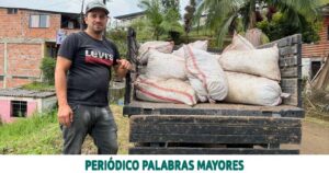 Lee más sobre el artículo El campo dosquebradense se transforma con 1.280 bultos de abono orgánico