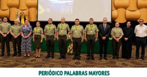 Lee más sobre el artículo Dosquebradas exaltó con honores a la Policía y al Bloque de Búsqueda